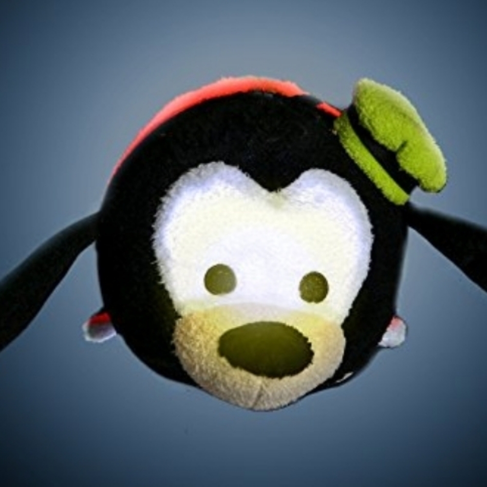 Disney Tsum Tsum Goofy Glow Friend